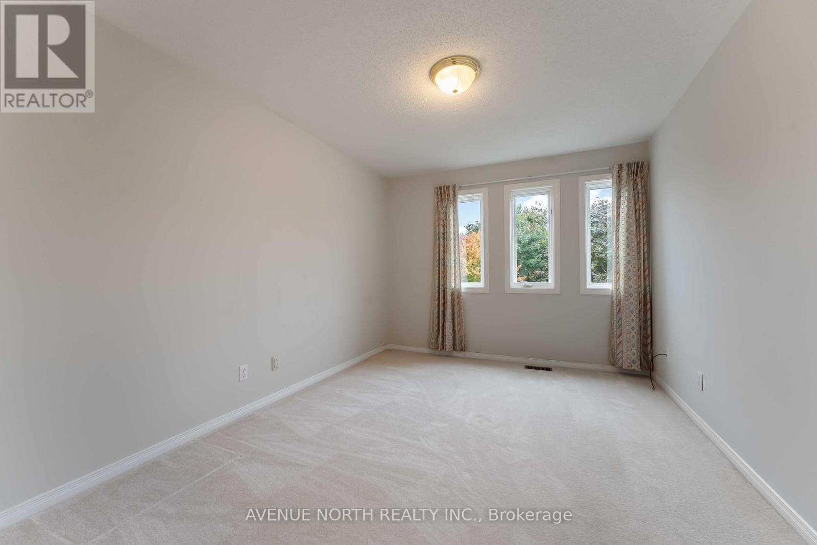 3 Windhurst Drive