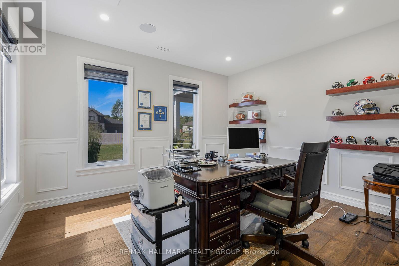 55 De La Seignerie Estates E