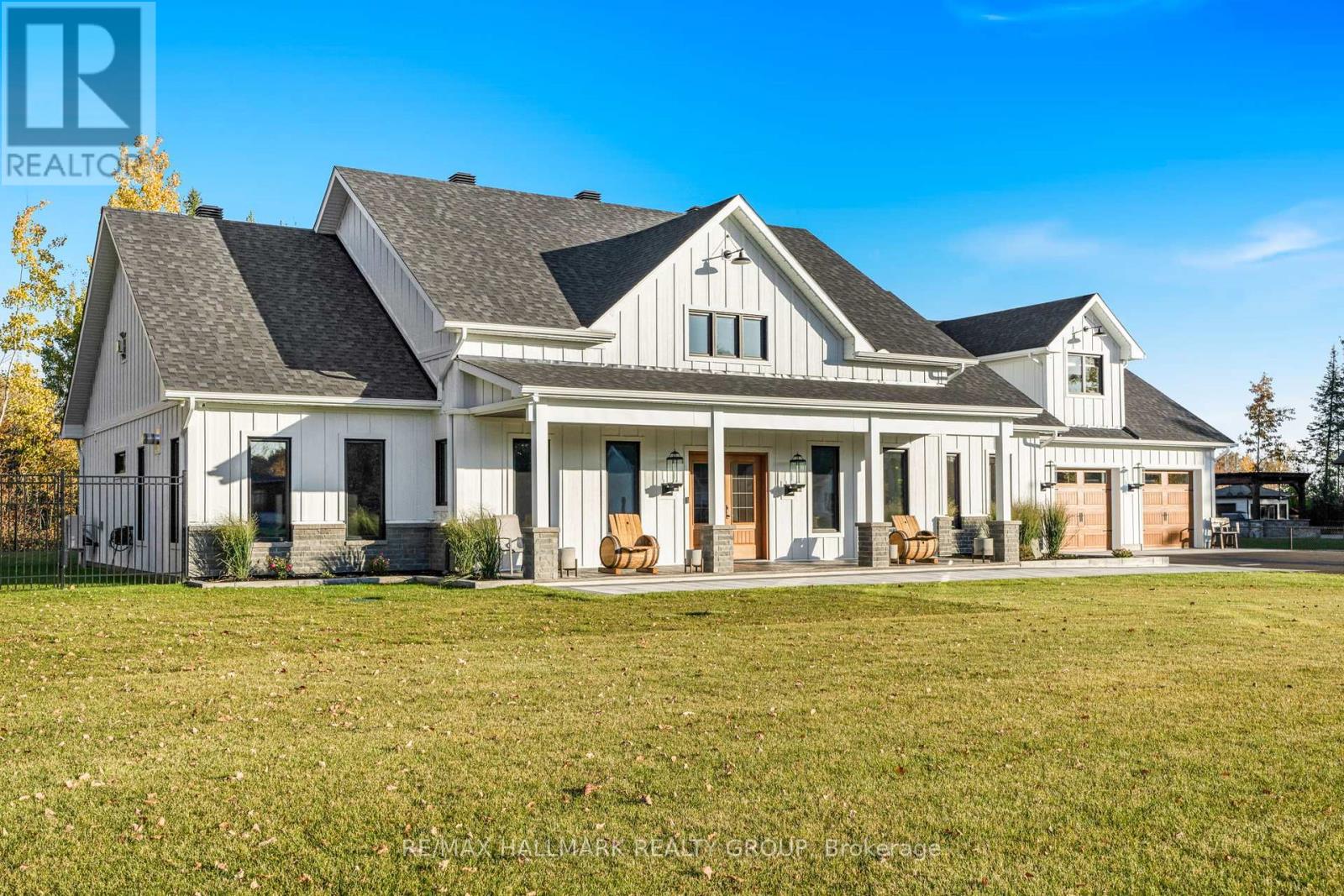 55 De La Seignerie Estates E