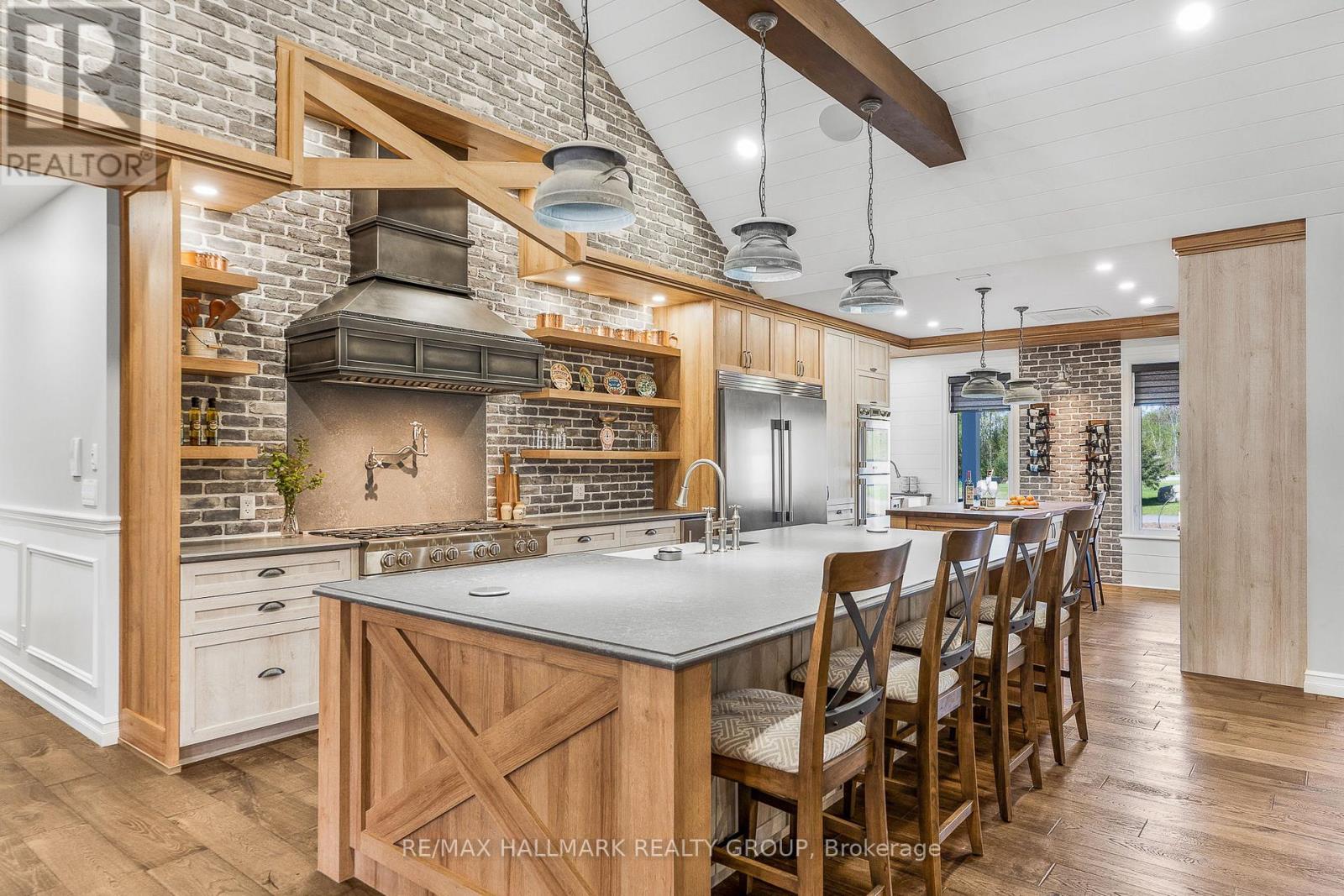 55 De La Seignerie Estates E