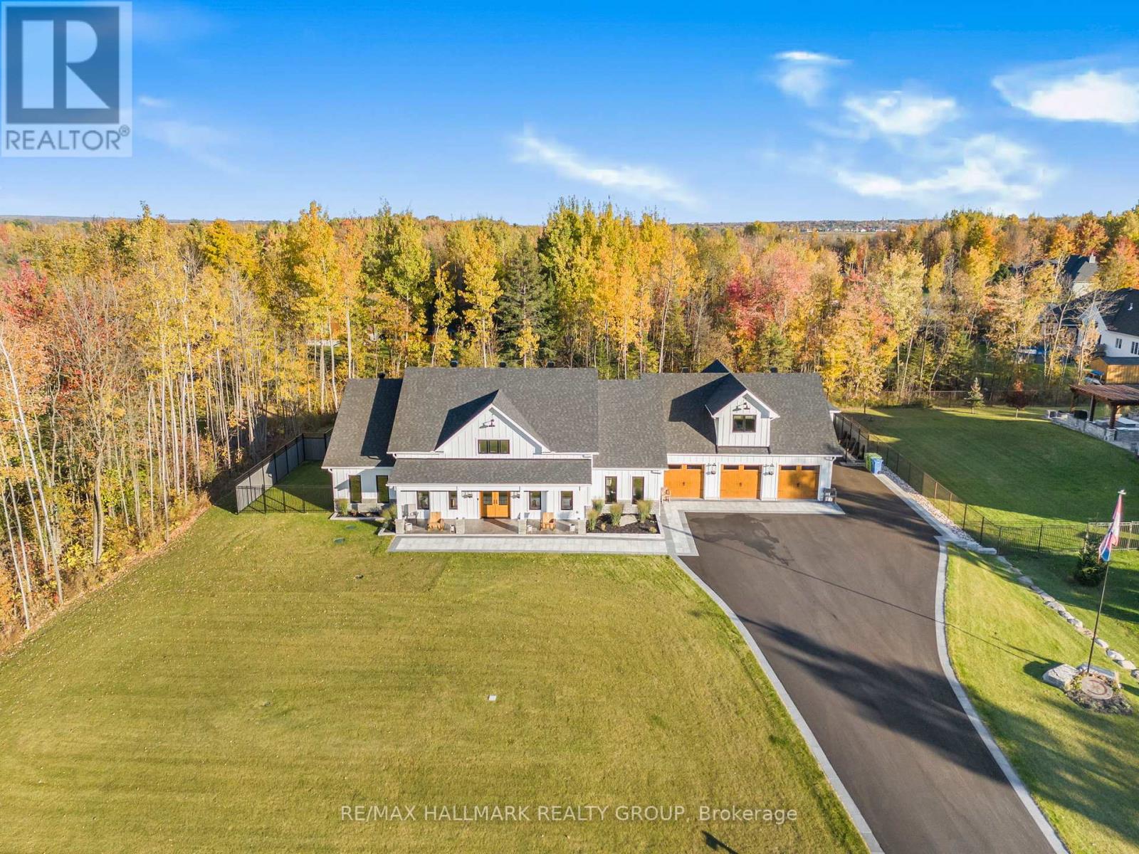 55 De La Seignerie Estates E