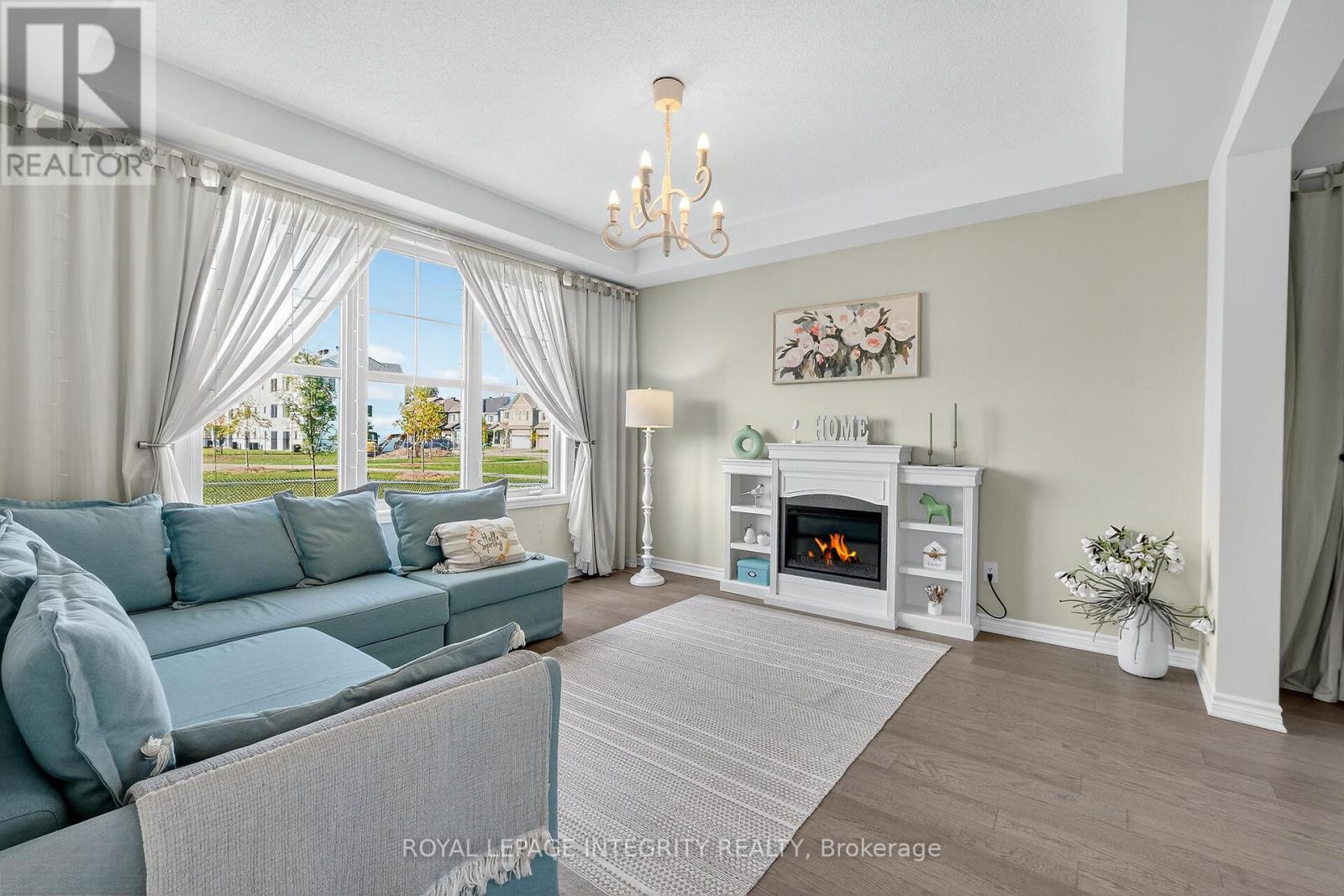 1112 Apolune Street