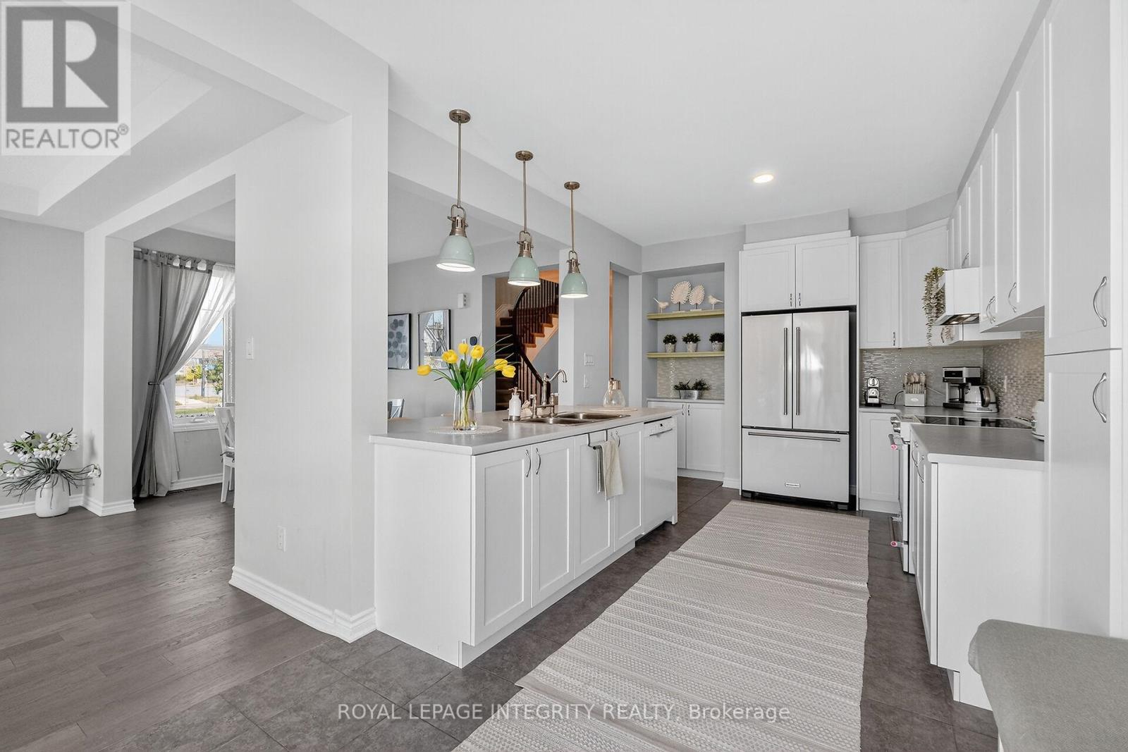 1112 Apolune Street