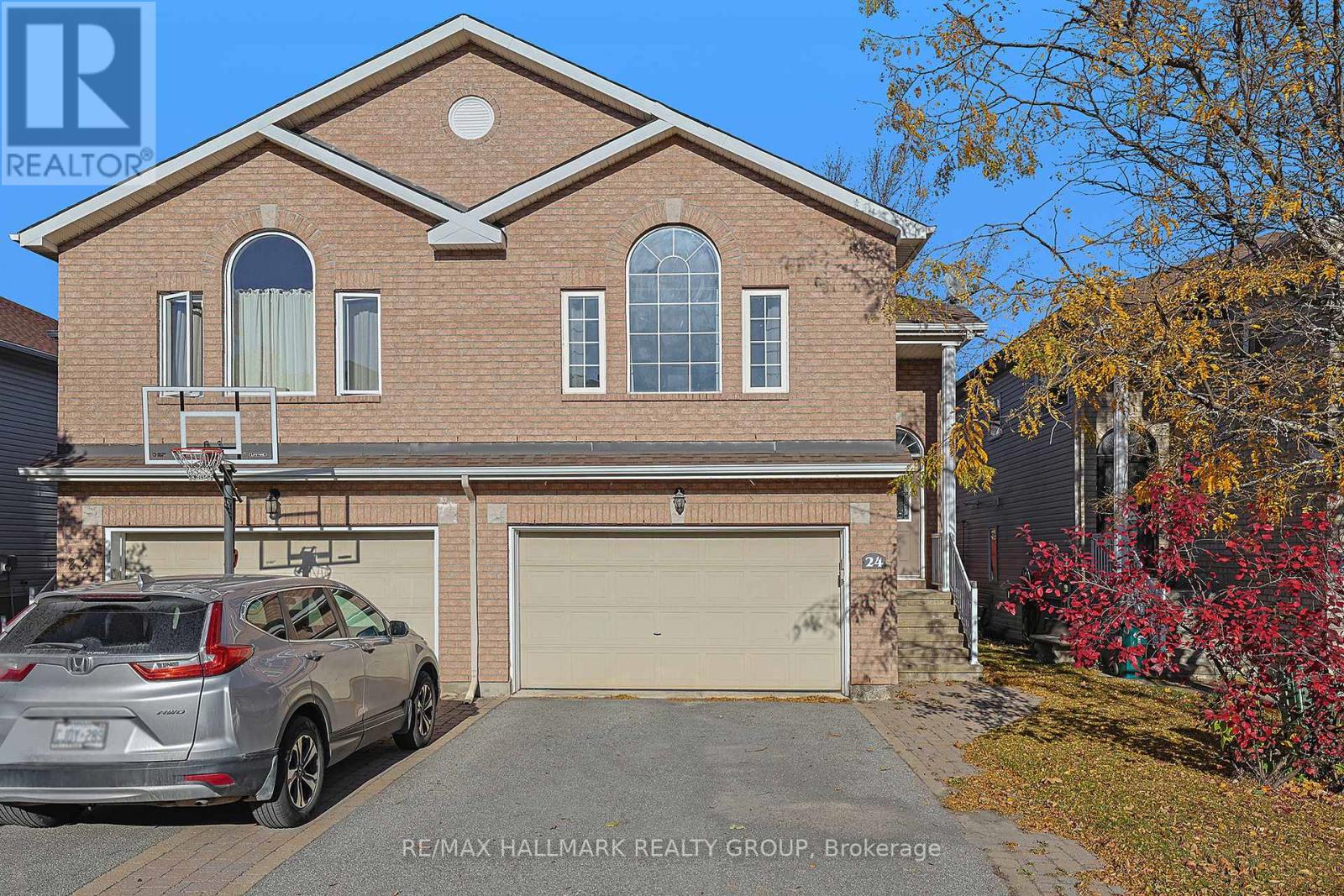 24 Castle Glen Crescent