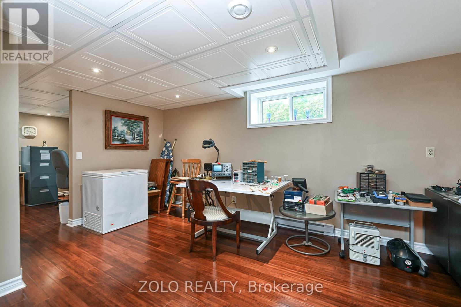 2 Cambridge Court