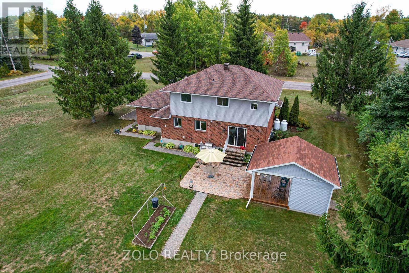 2 Cambridge Court