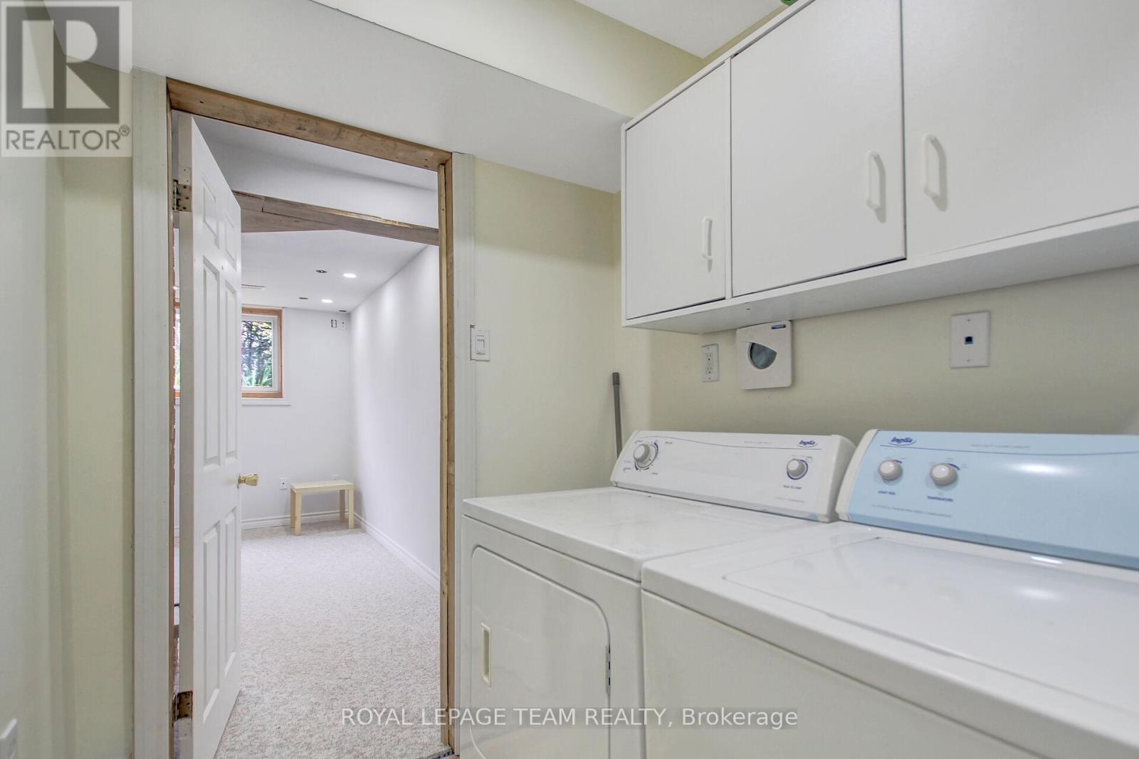 129 Spinnaker Way