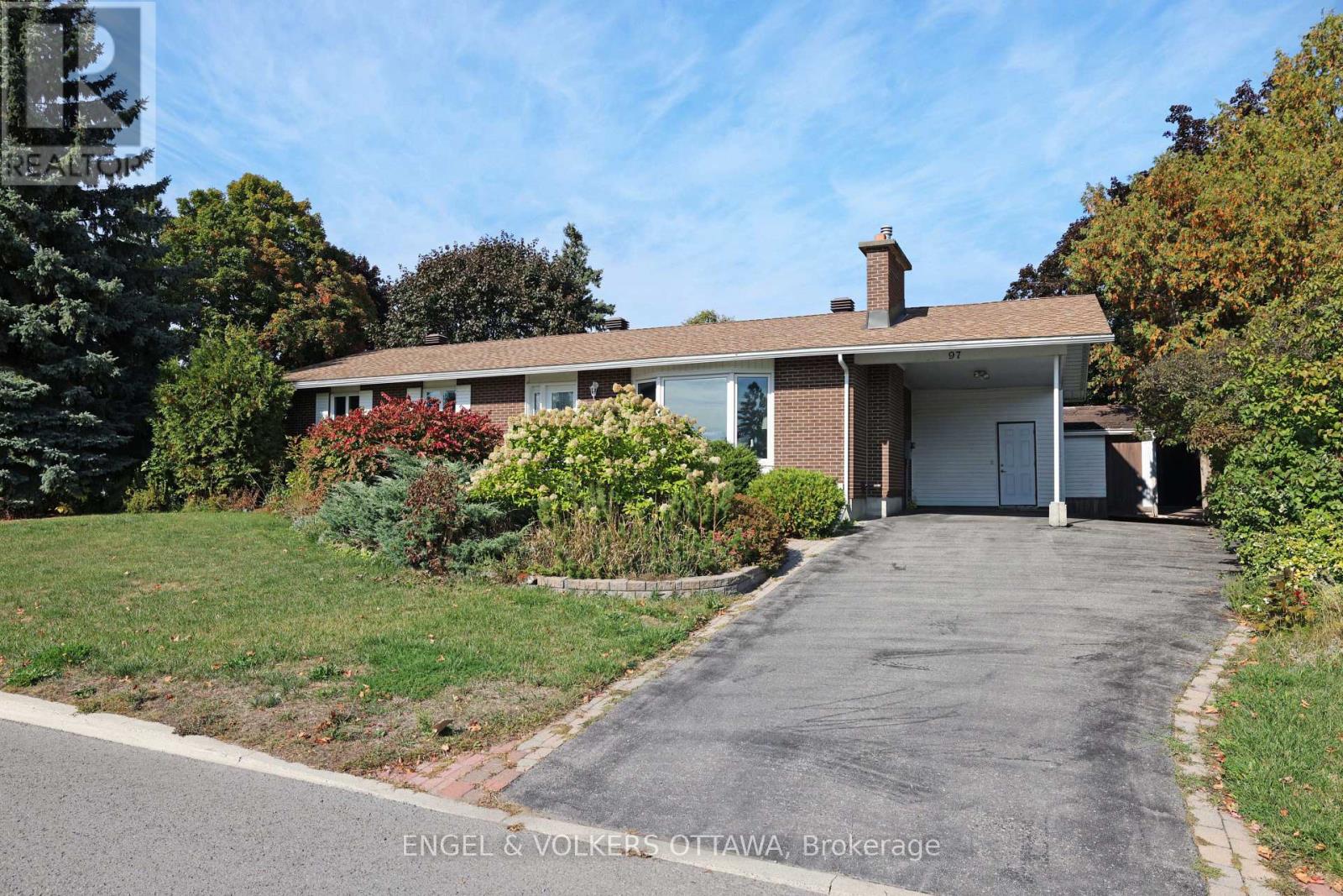97 Banning Road