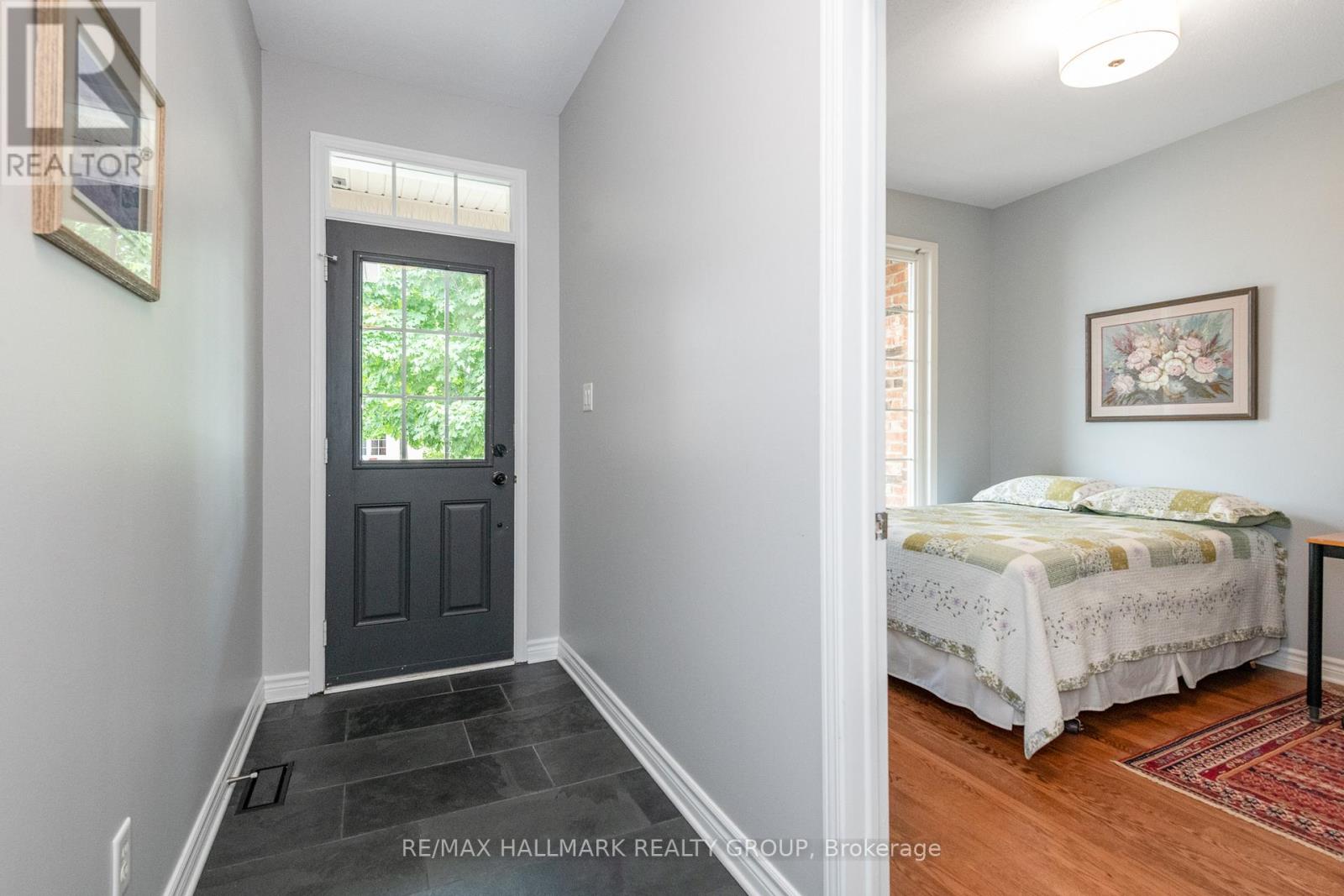 102 Kelso Private
