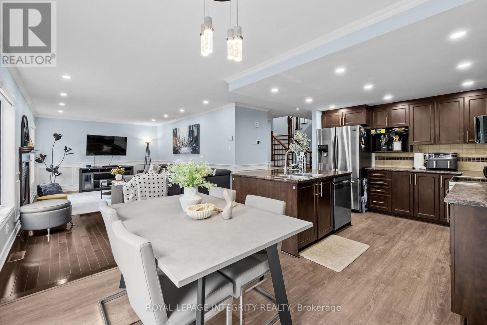 506 Southfield Way