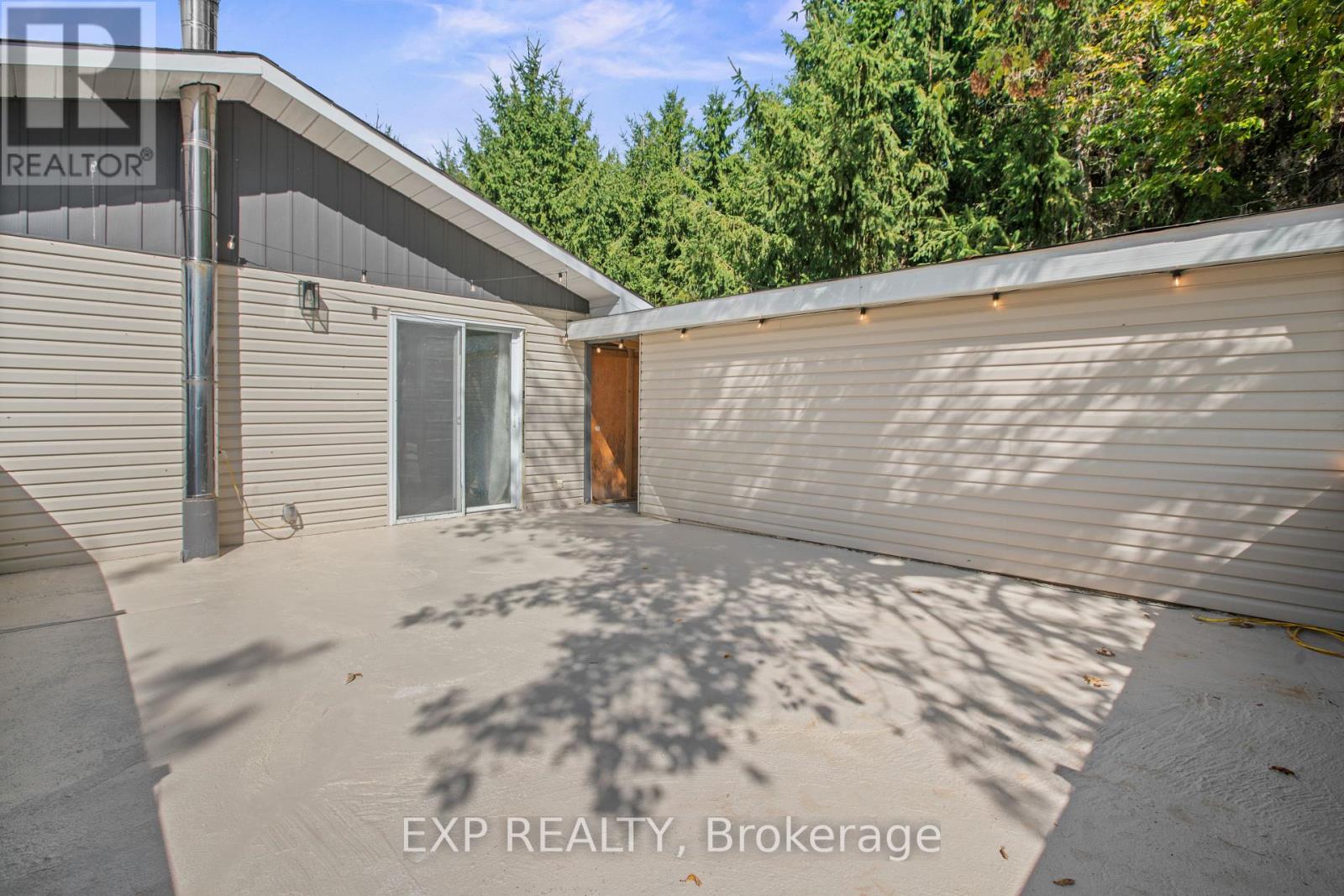 3151 Gendron Road