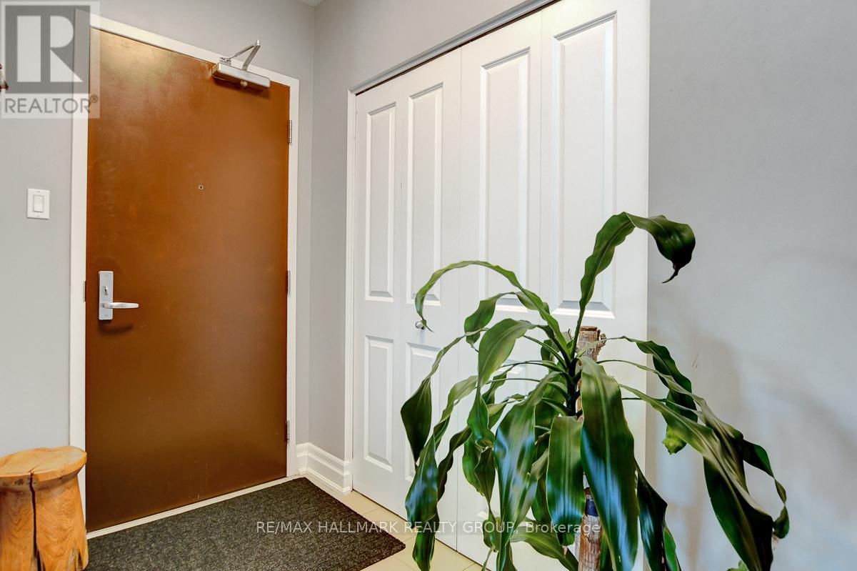 1101 - 90 Landry Street