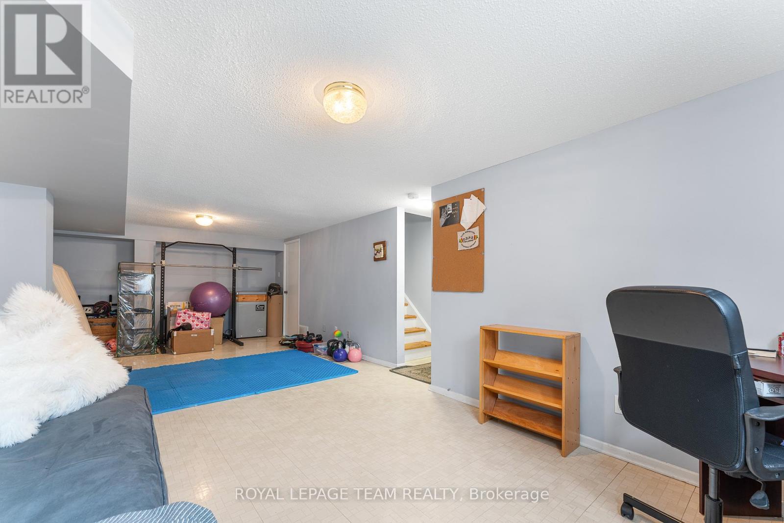 52 - 96 Beachview Private