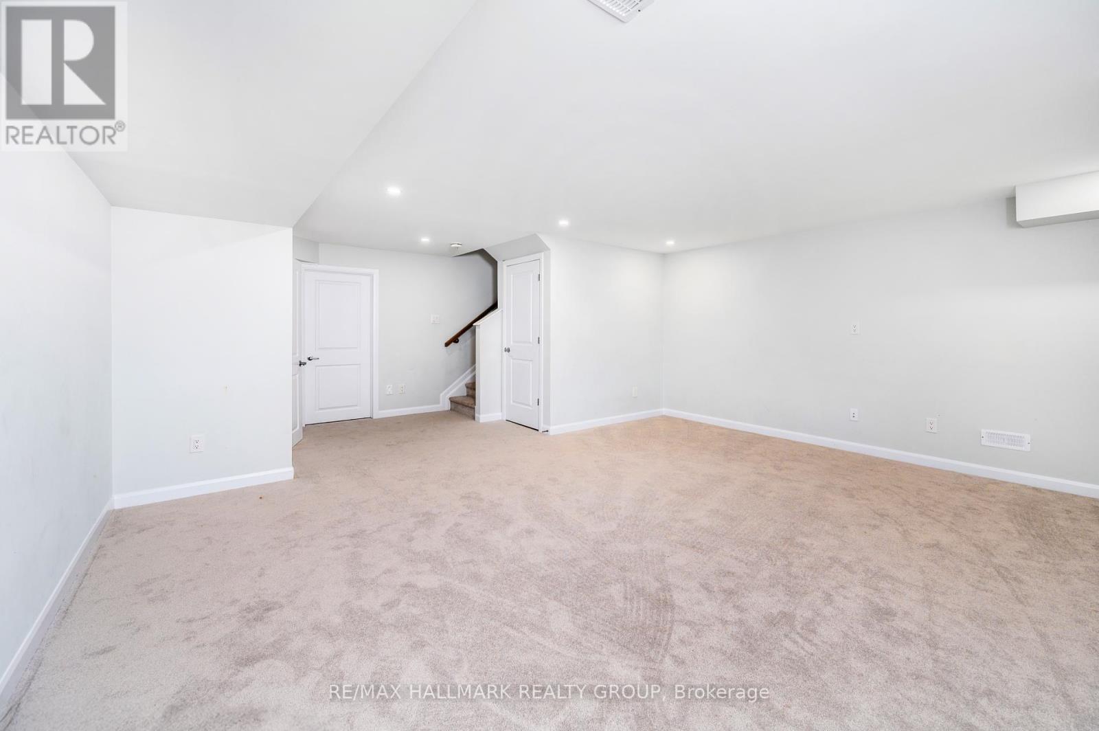 315 Blossom Pass Terrace