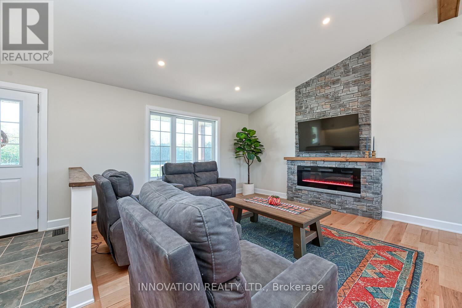 7462 County Road 21 Road