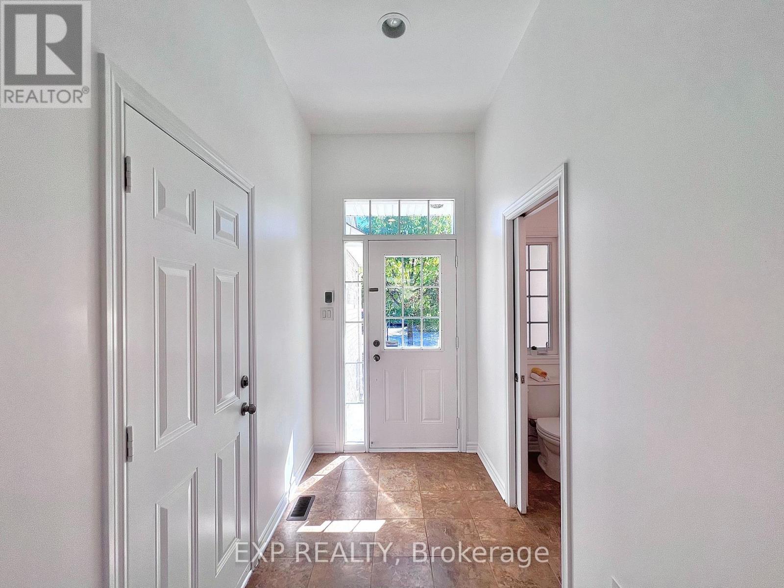 457 Foxhall Way