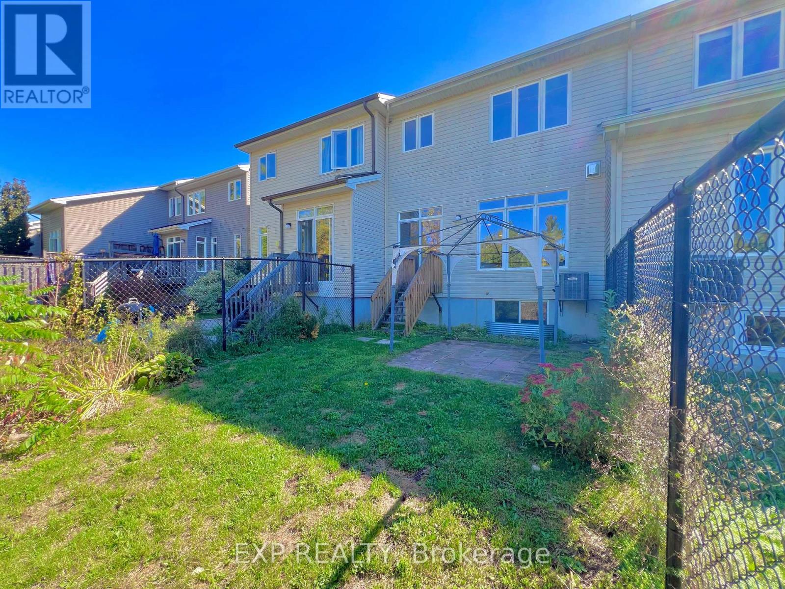 457 Foxhall Way