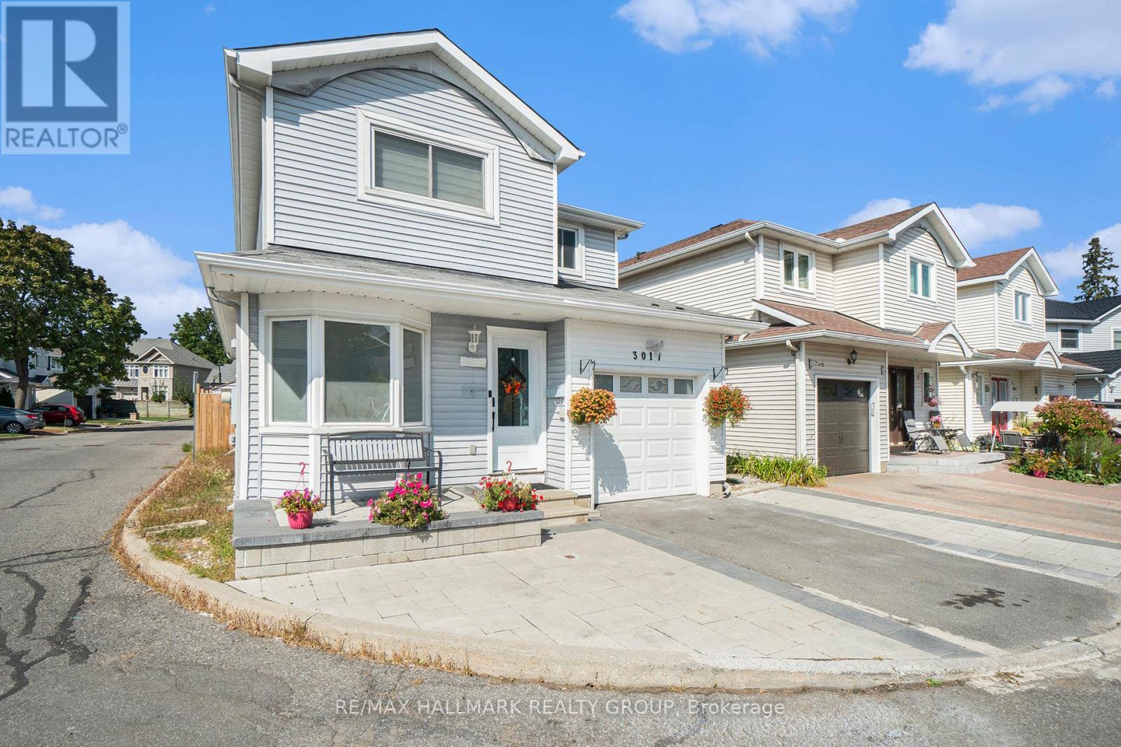 32 - 3017 Victoria Heights Crescent