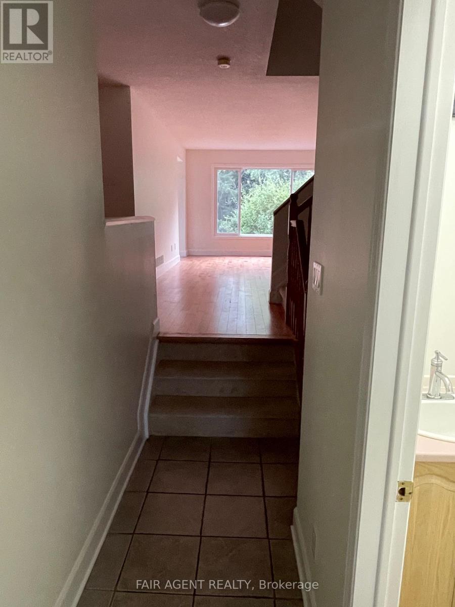 35 Willwood Crescent
