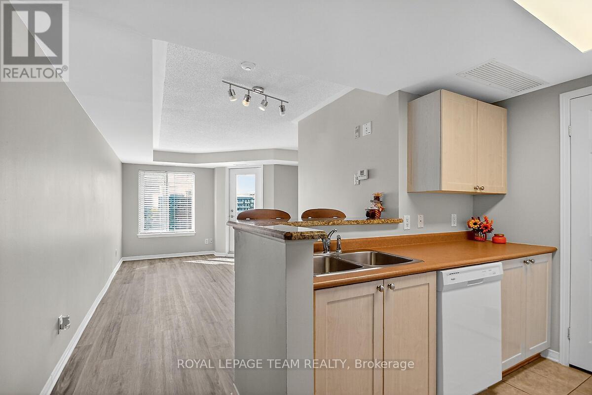 8f - 310 Central Park Drive
