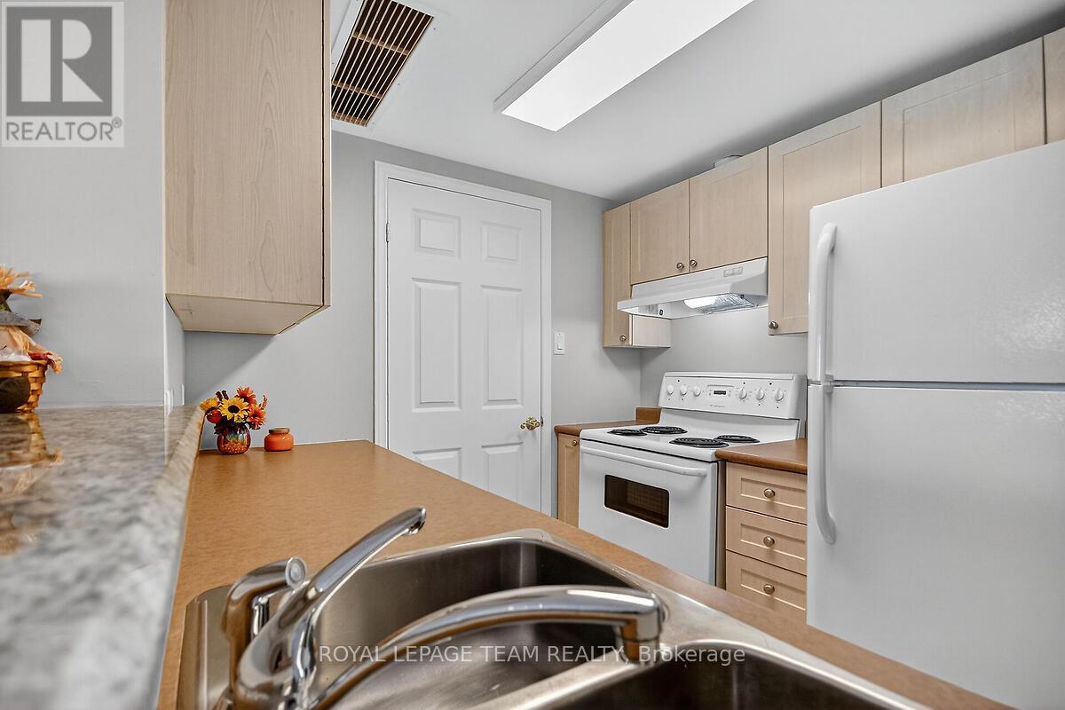 8f - 310 Central Park Drive