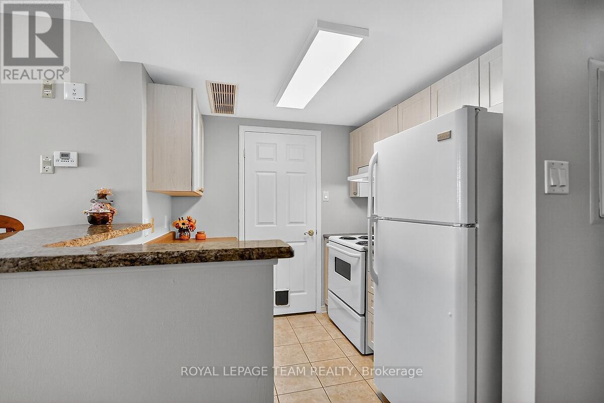 8f - 310 Central Park Drive