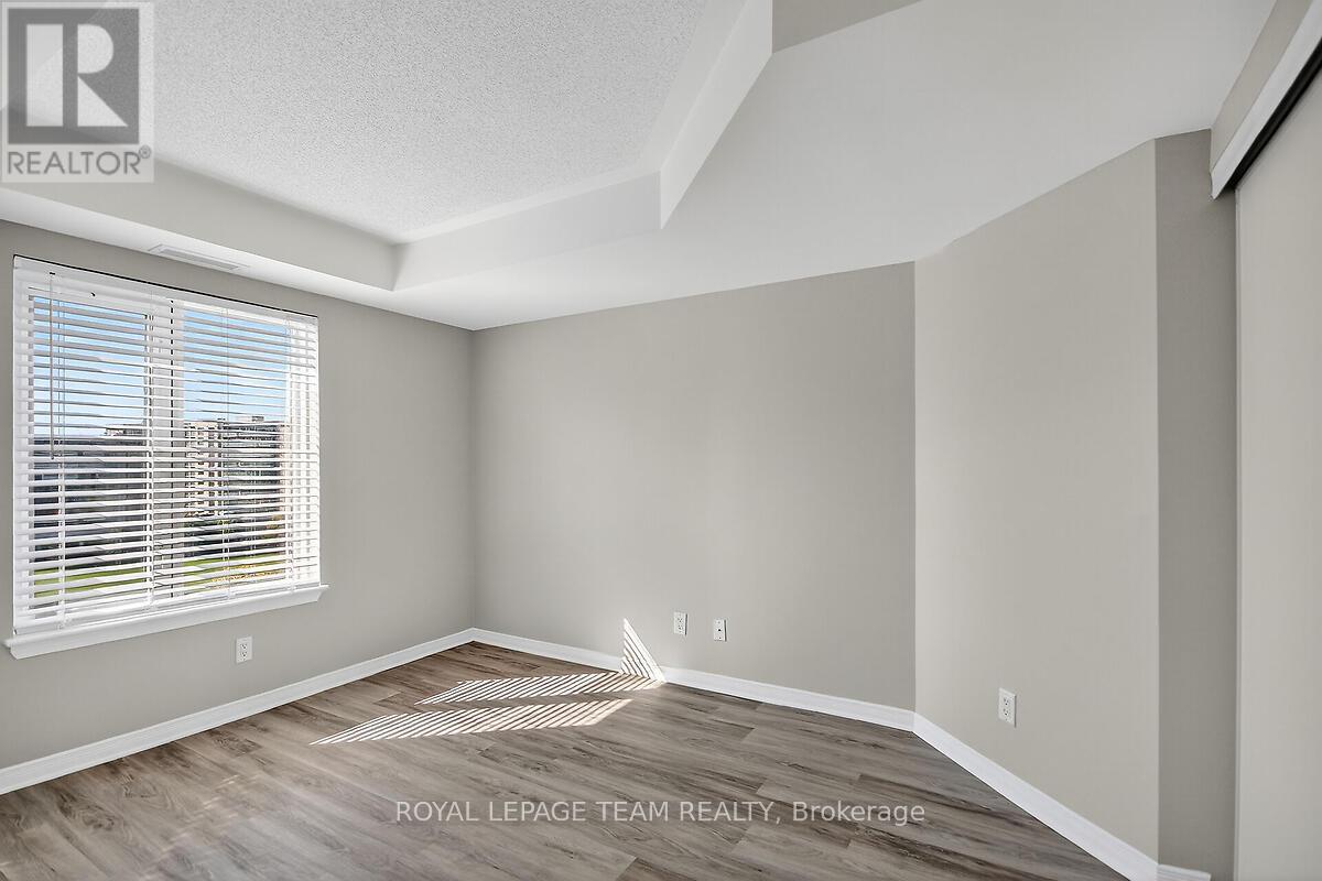 8f - 310 Central Park Drive