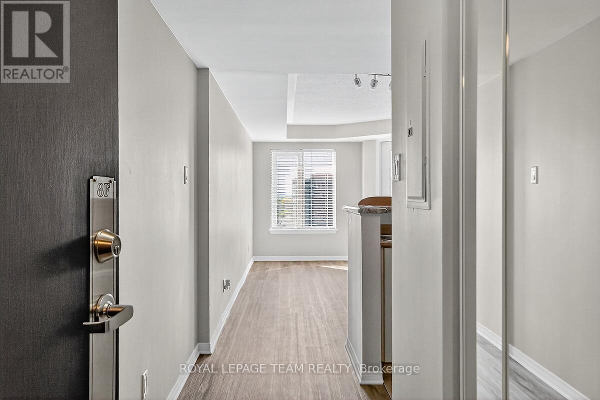 8f - 310 Central Park Drive