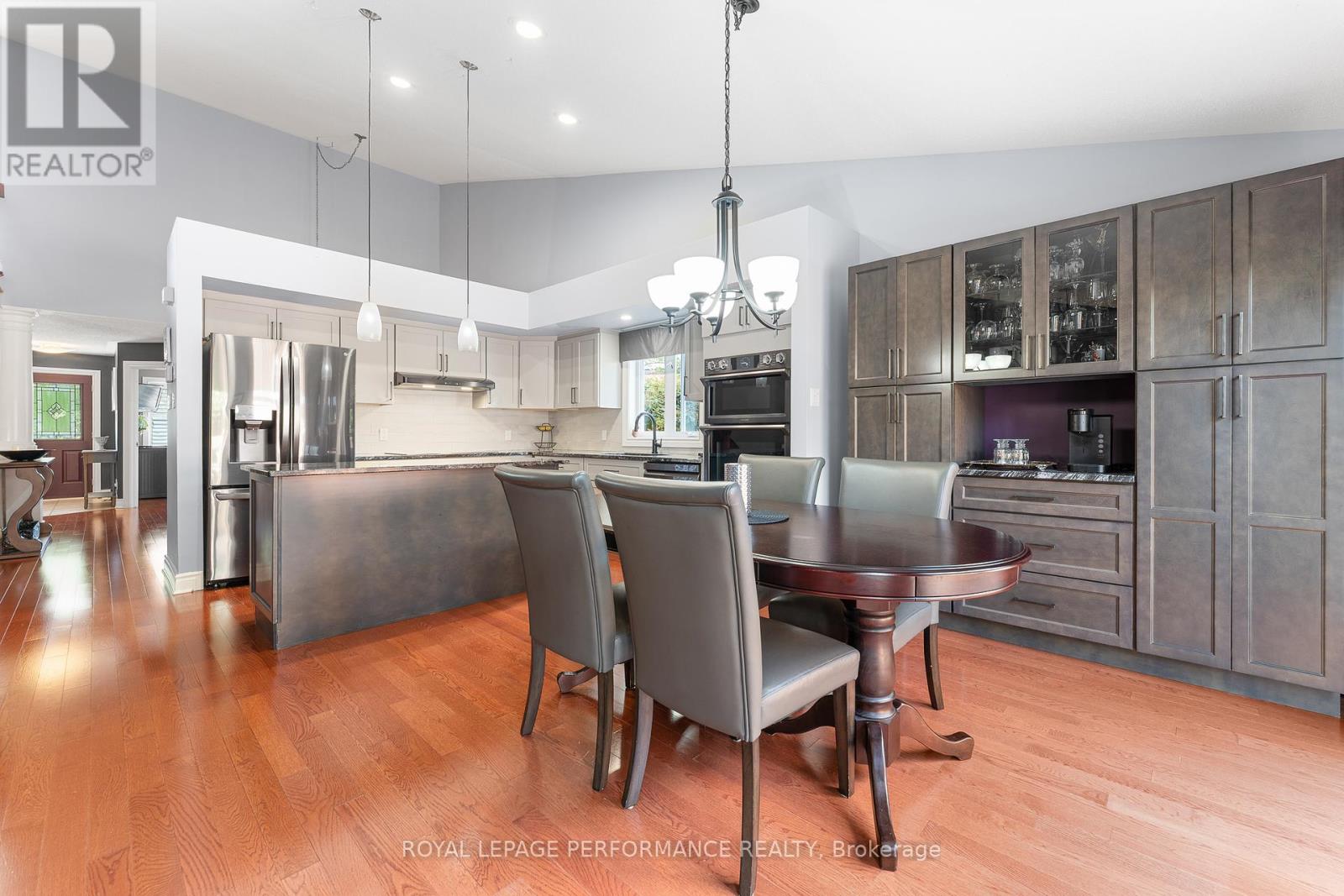 48 Settler's Ridge Way