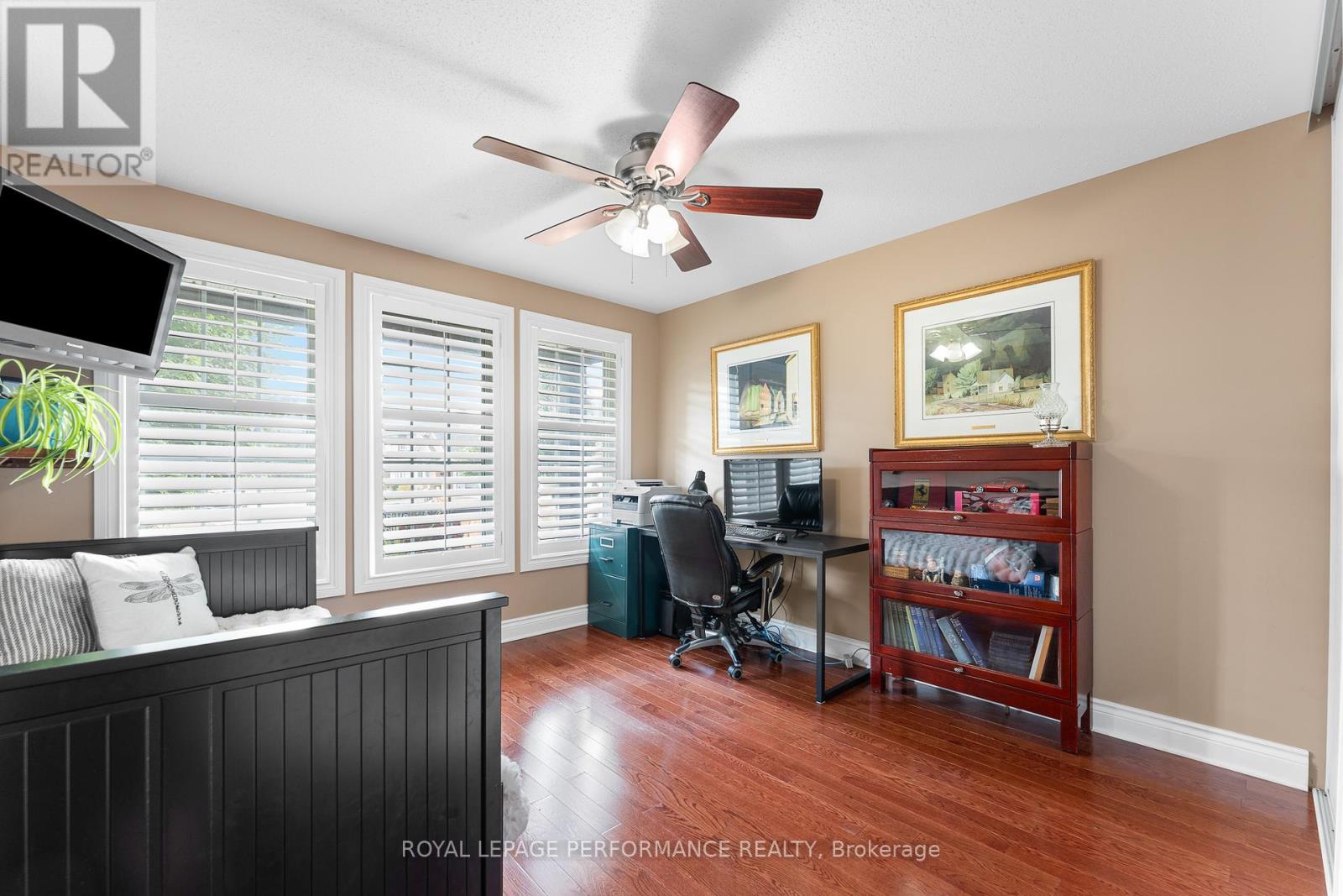 48 Settler's Ridge Way