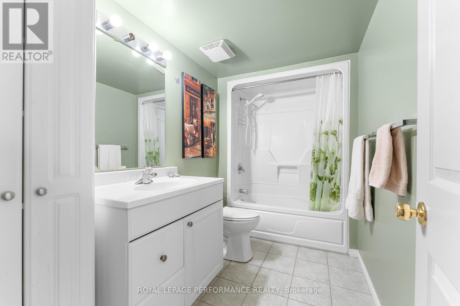 48 Settler's Ridge Way