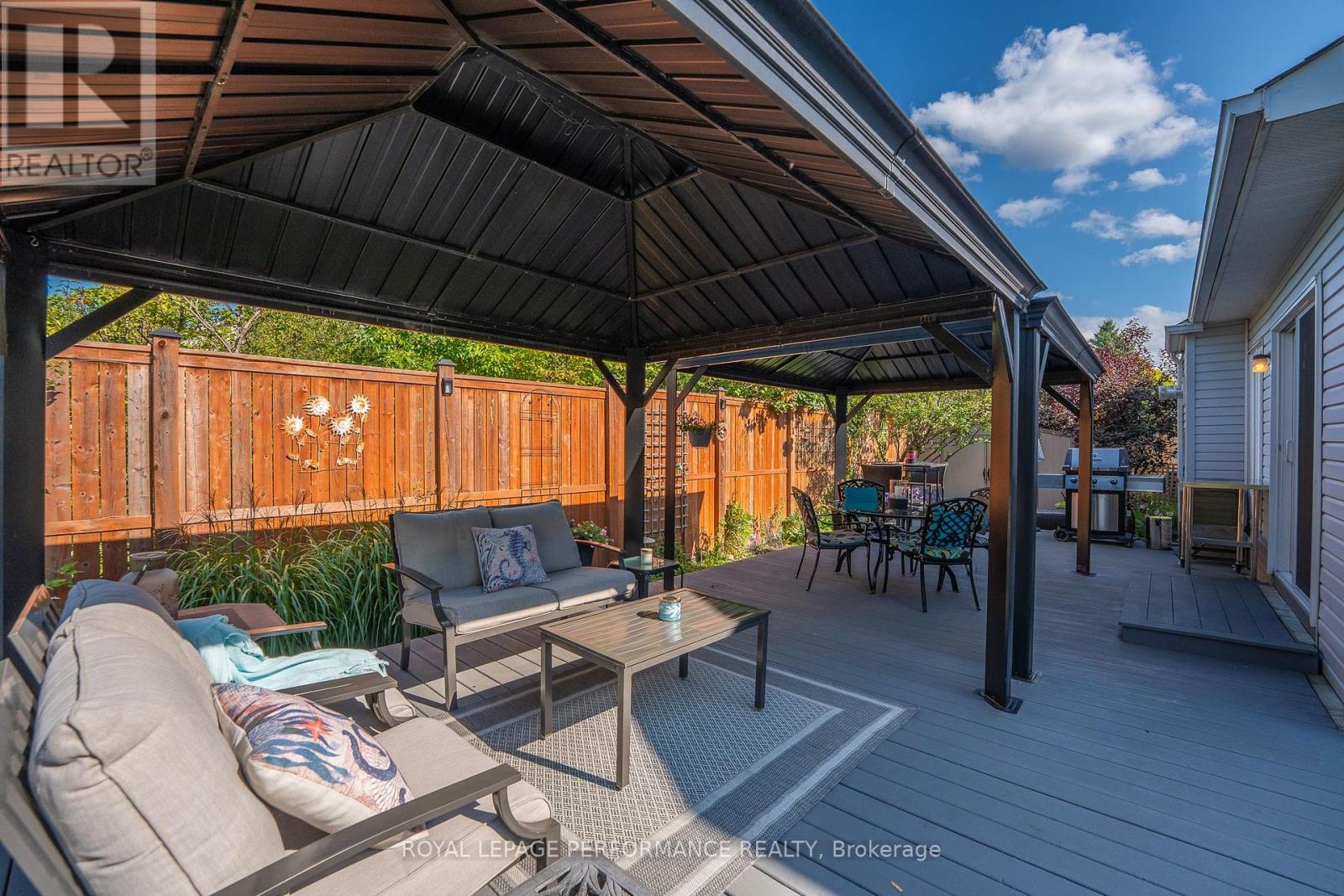 48 Settler's Ridge Way