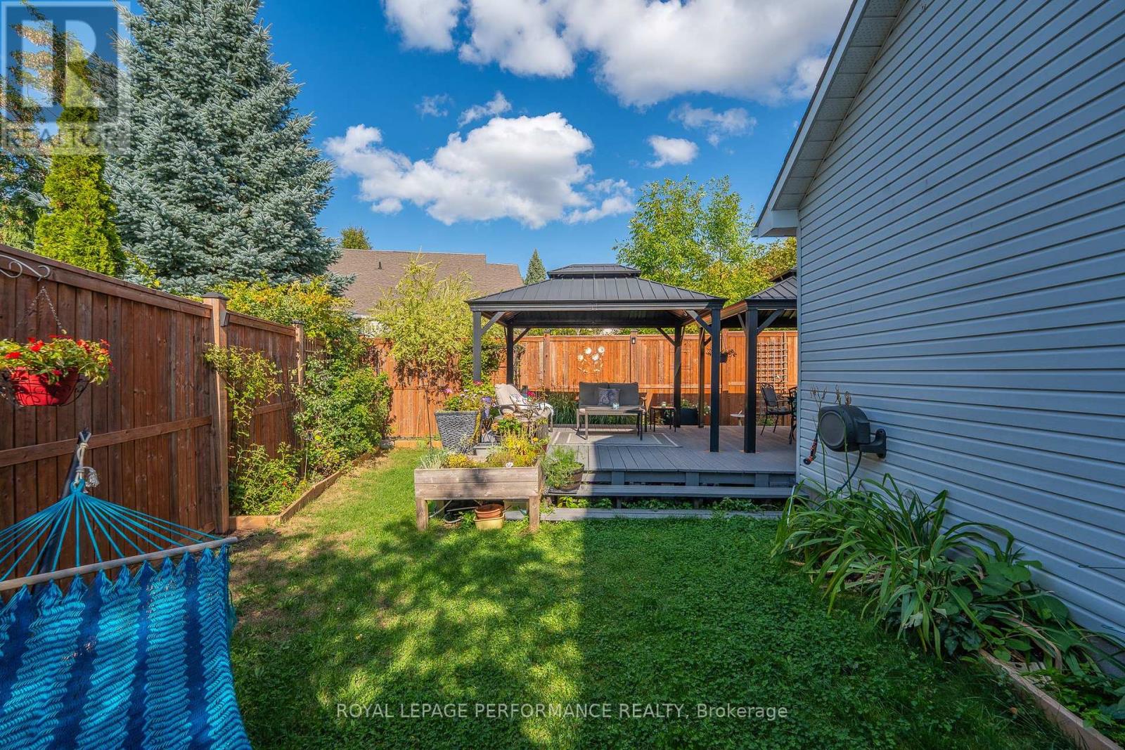 48 Settler's Ridge Way