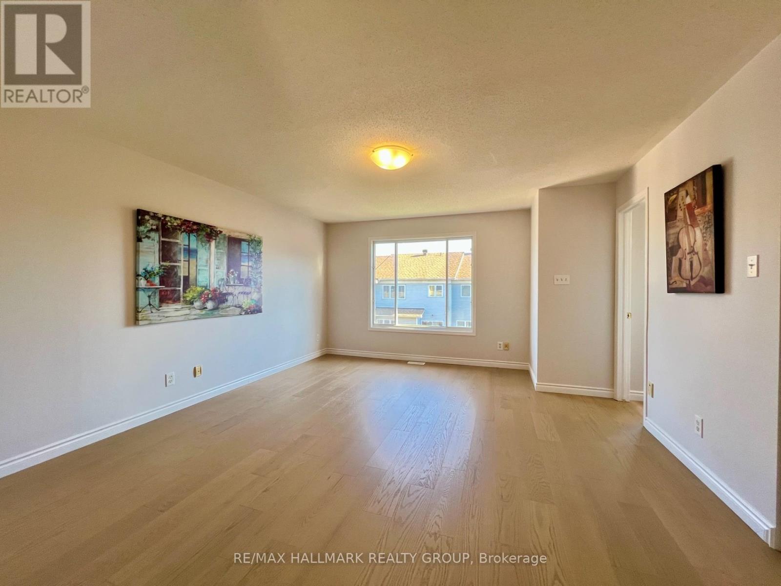 4 Valemont St Street