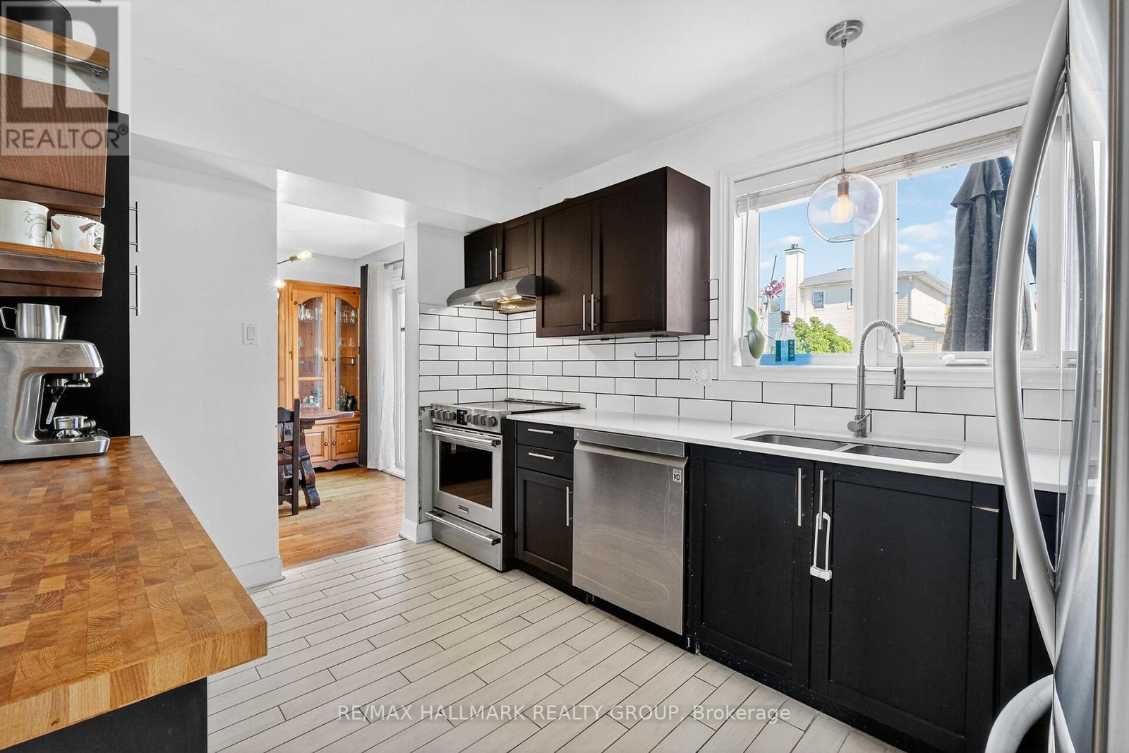 1821 Brousseau Crescent