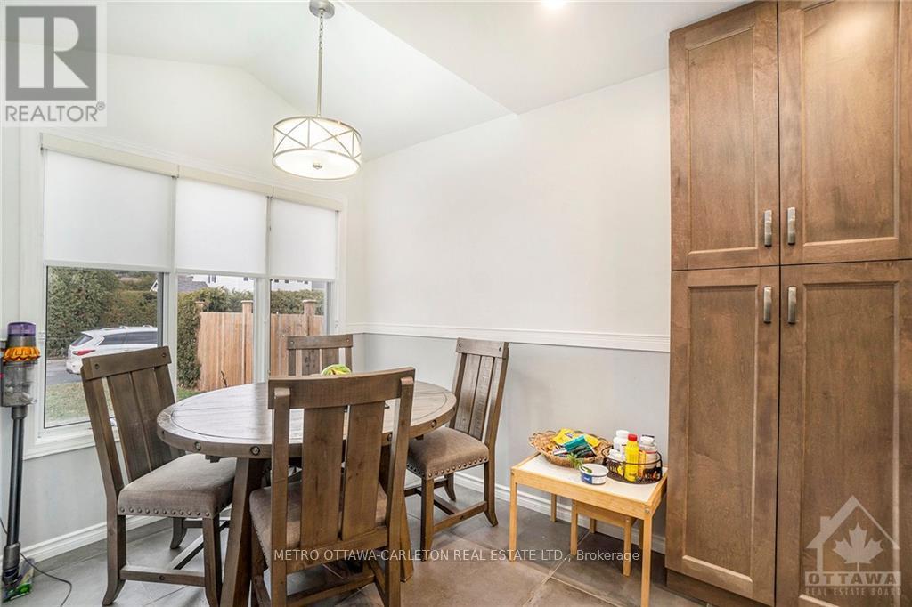 41 Red Maple Crescent
