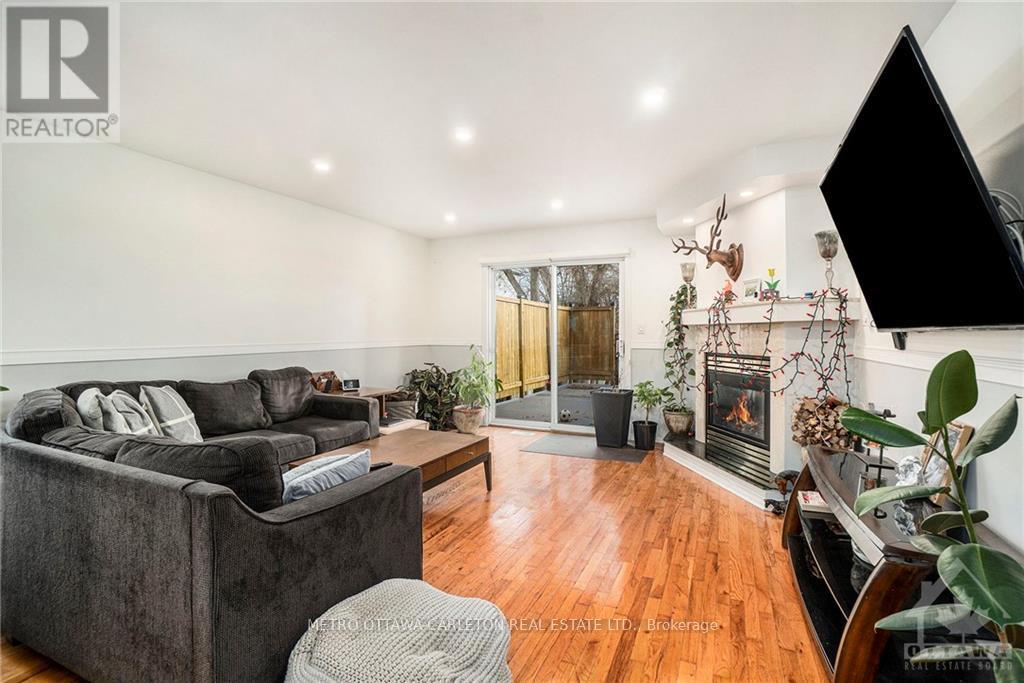 41 Red Maple Crescent