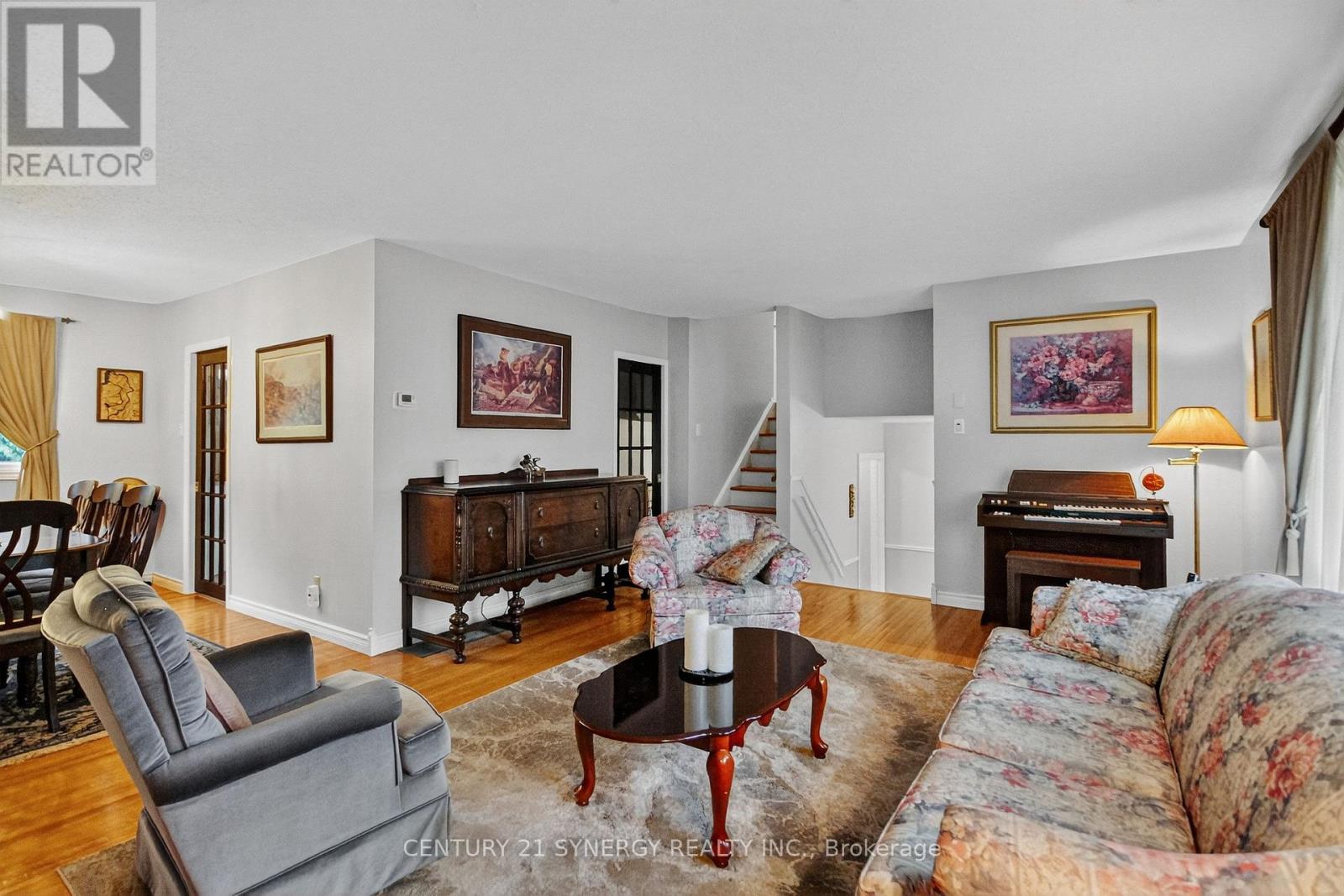 7 St Remy Drive