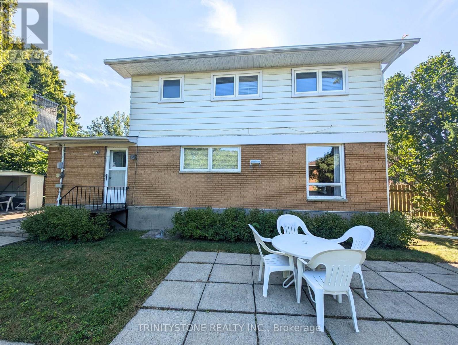 7 Pulford Crescent