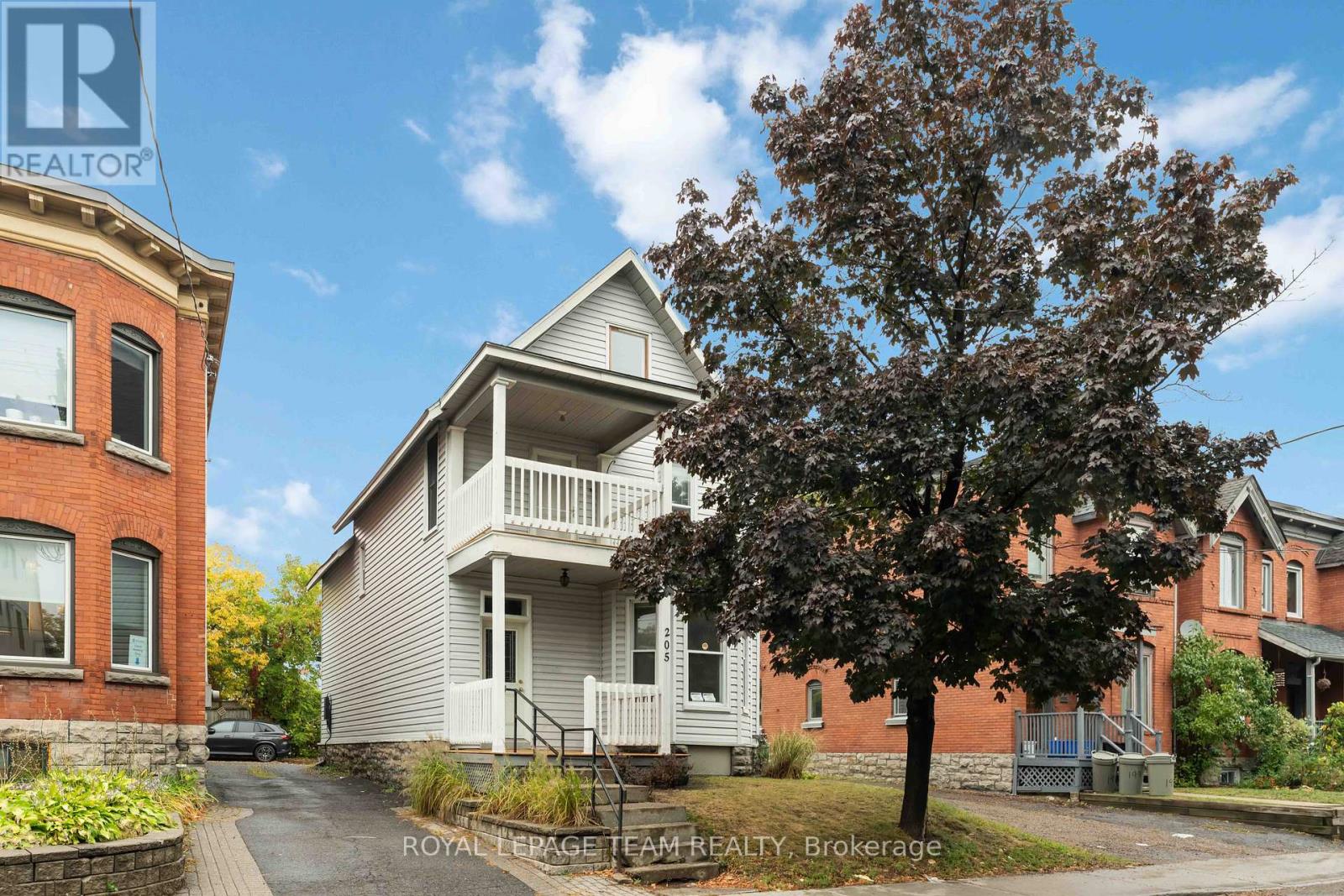 205 Pretoria Avenue