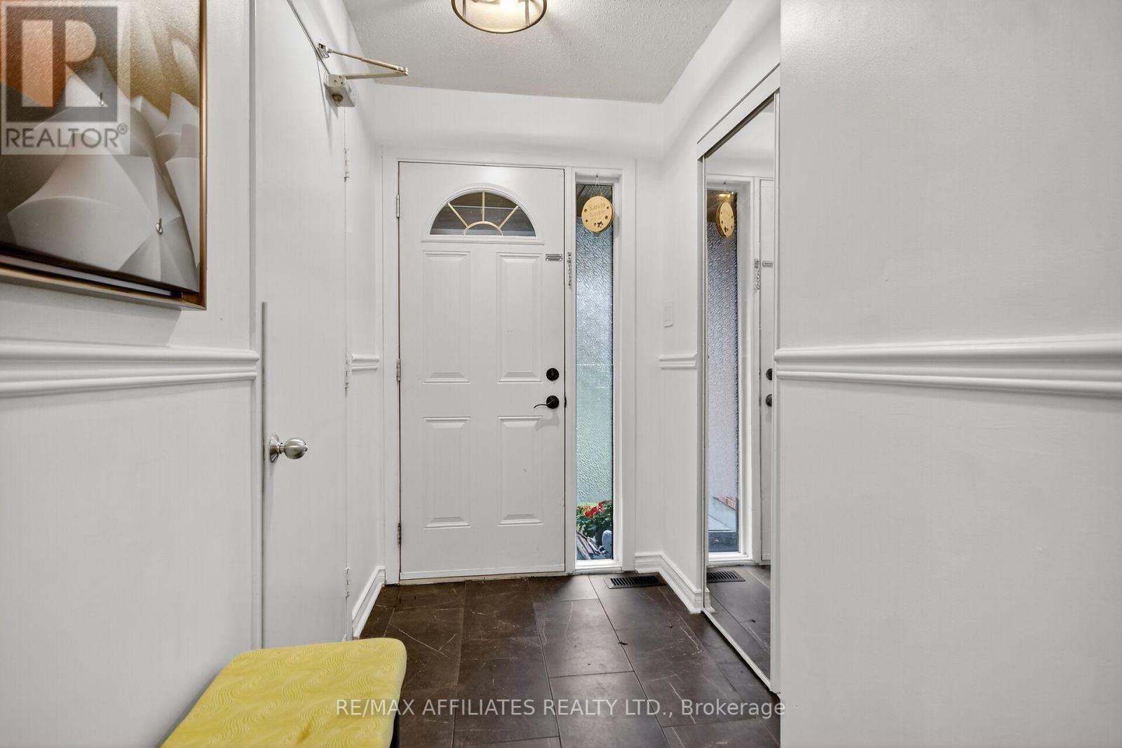 17 - 73 Clarkson Crescent