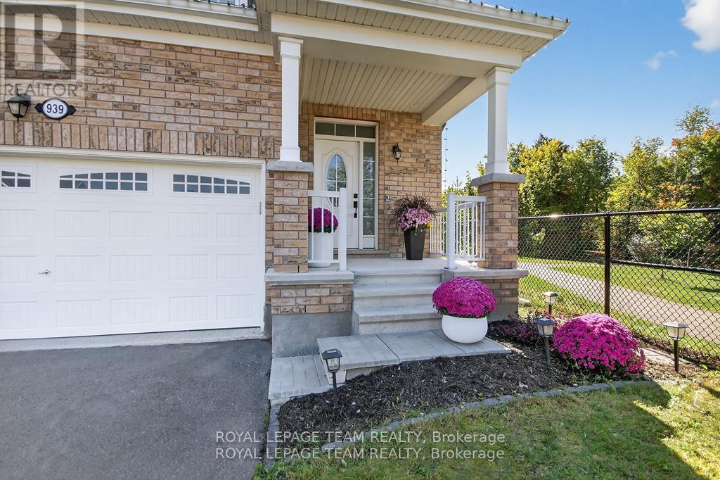 939 Whimbrel Way