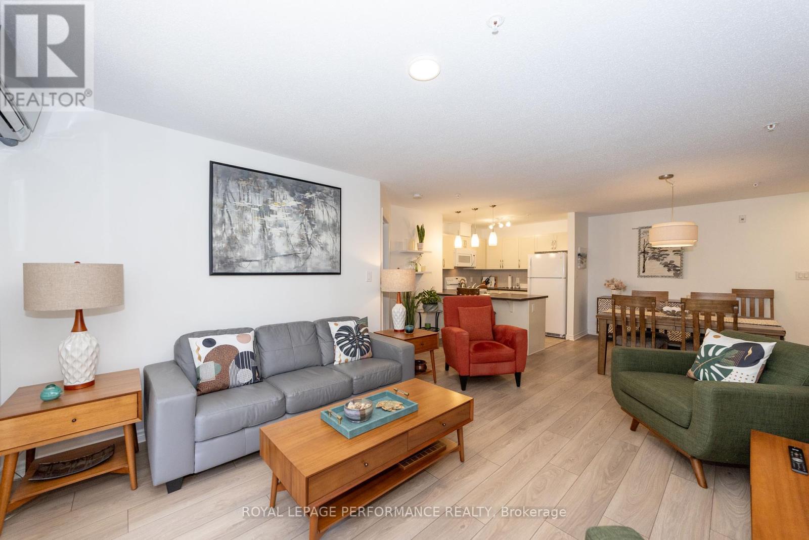211 - 141 Potts Private