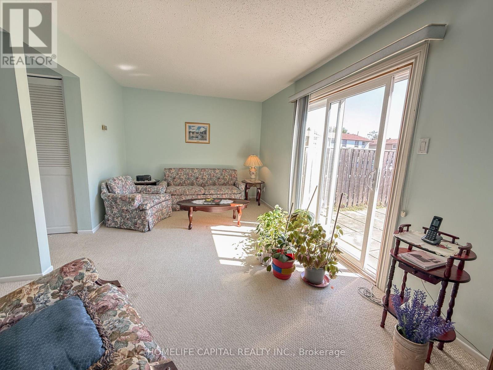 64 - 2570 Southvale Crescent