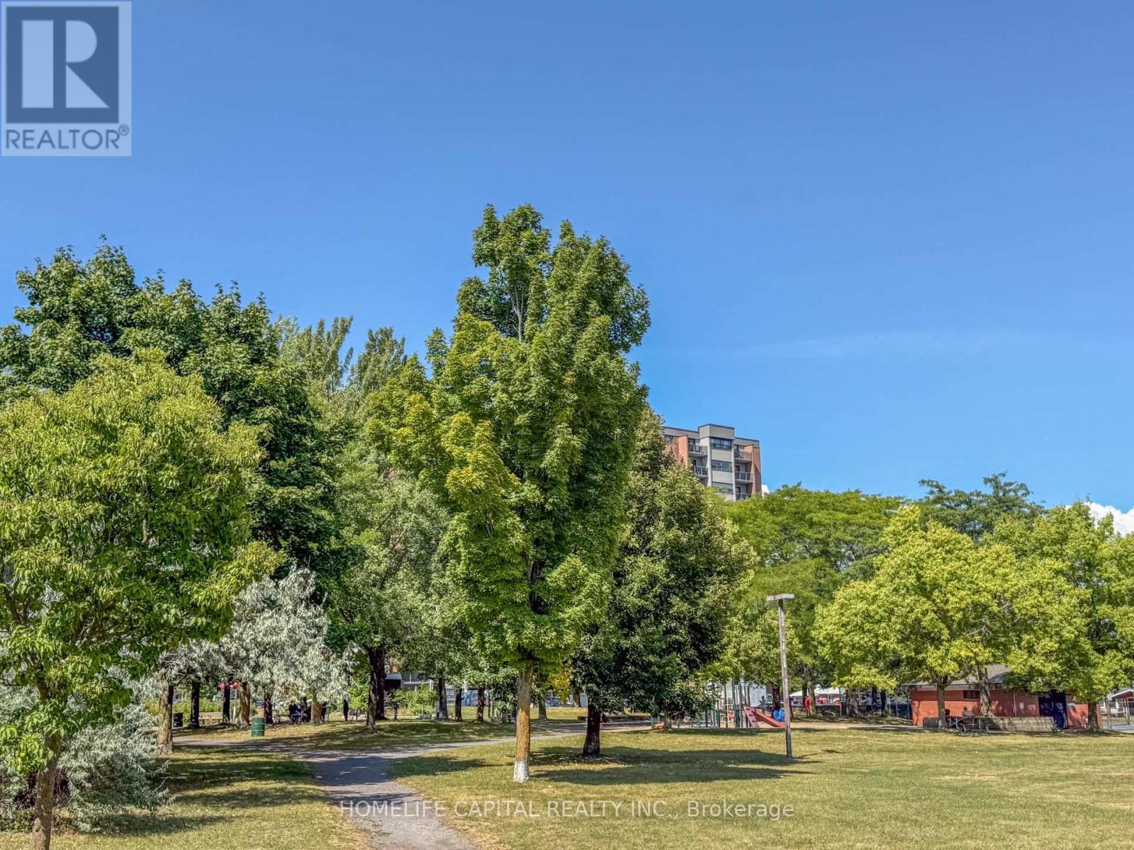 64 - 2570 Southvale Crescent