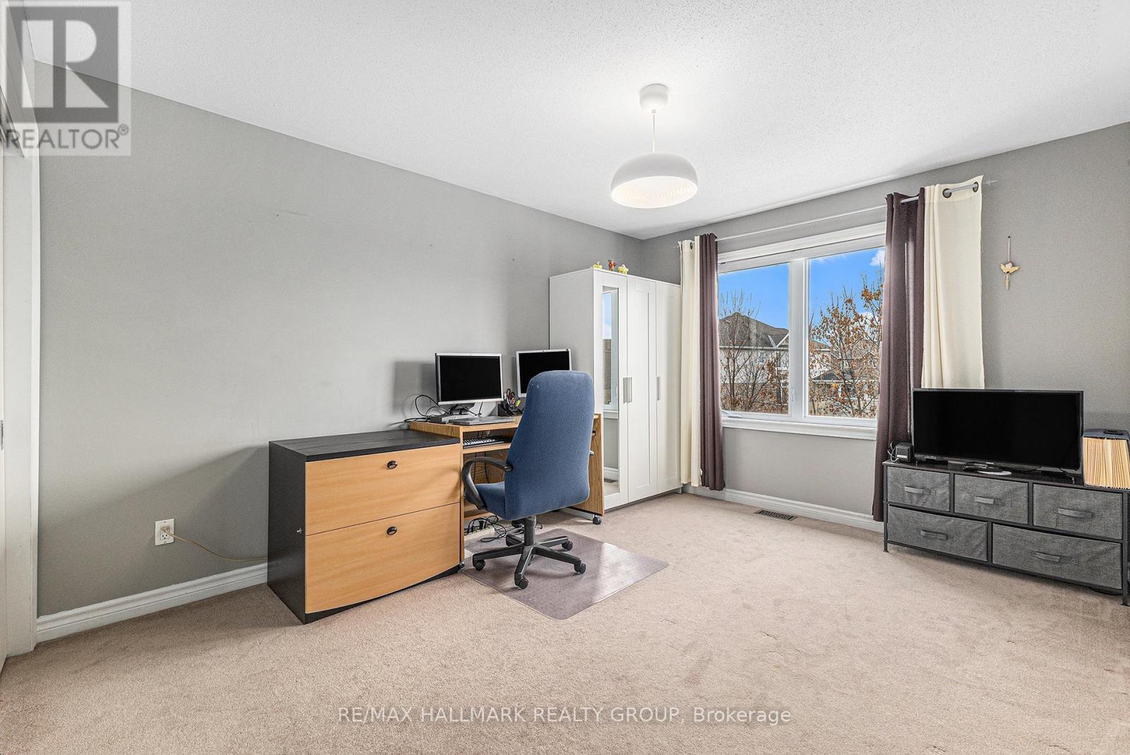 4220 Kelly Farm Drive