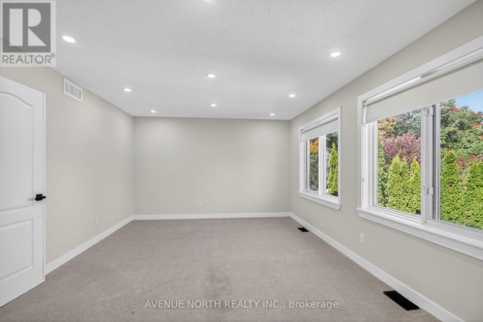 91 Maple Stand Way