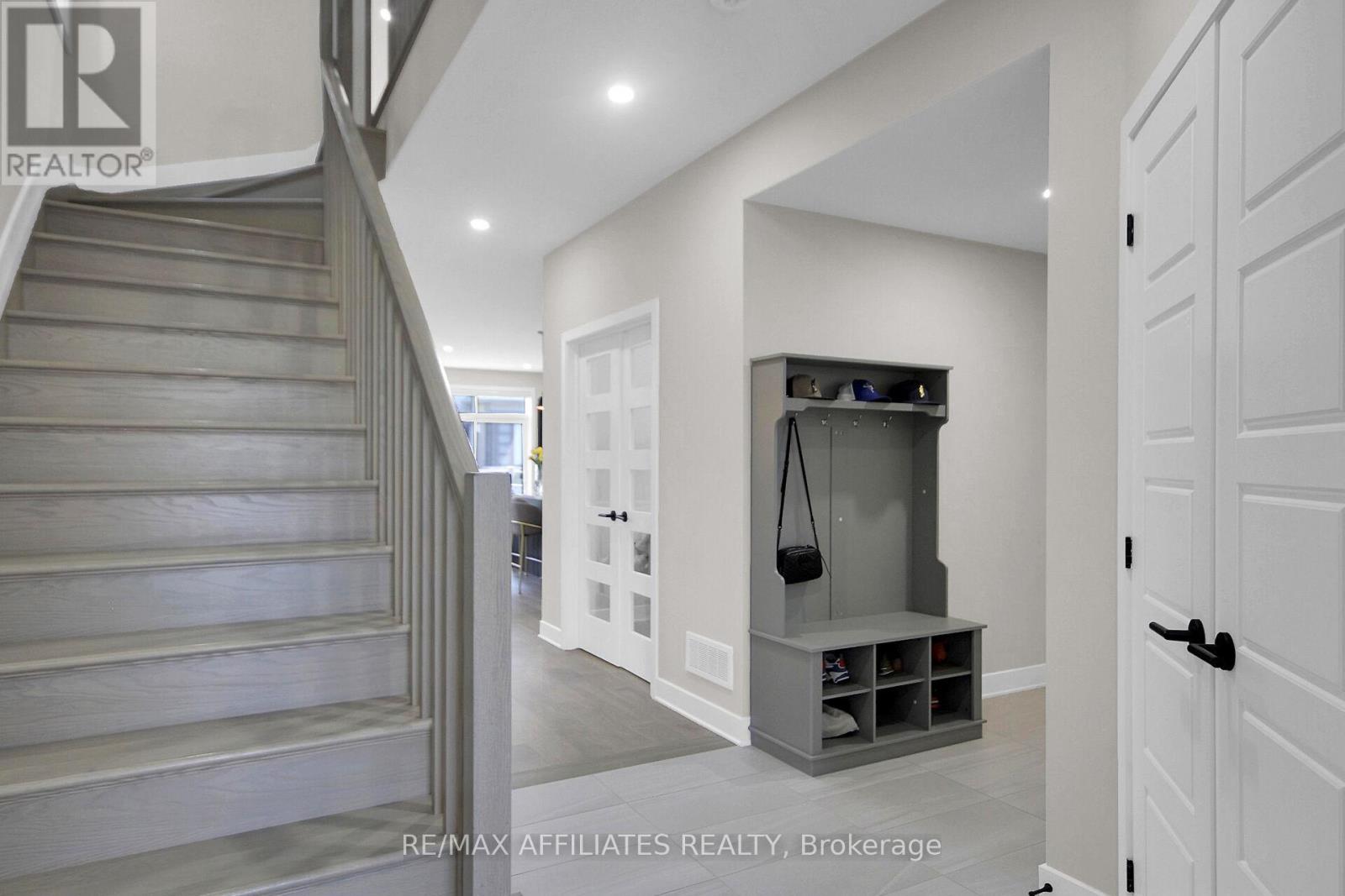 357 Shoveler Grove