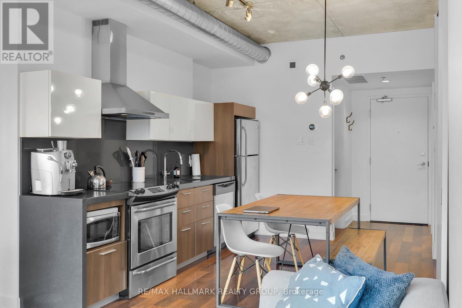 638 - 340 Mcleod Street