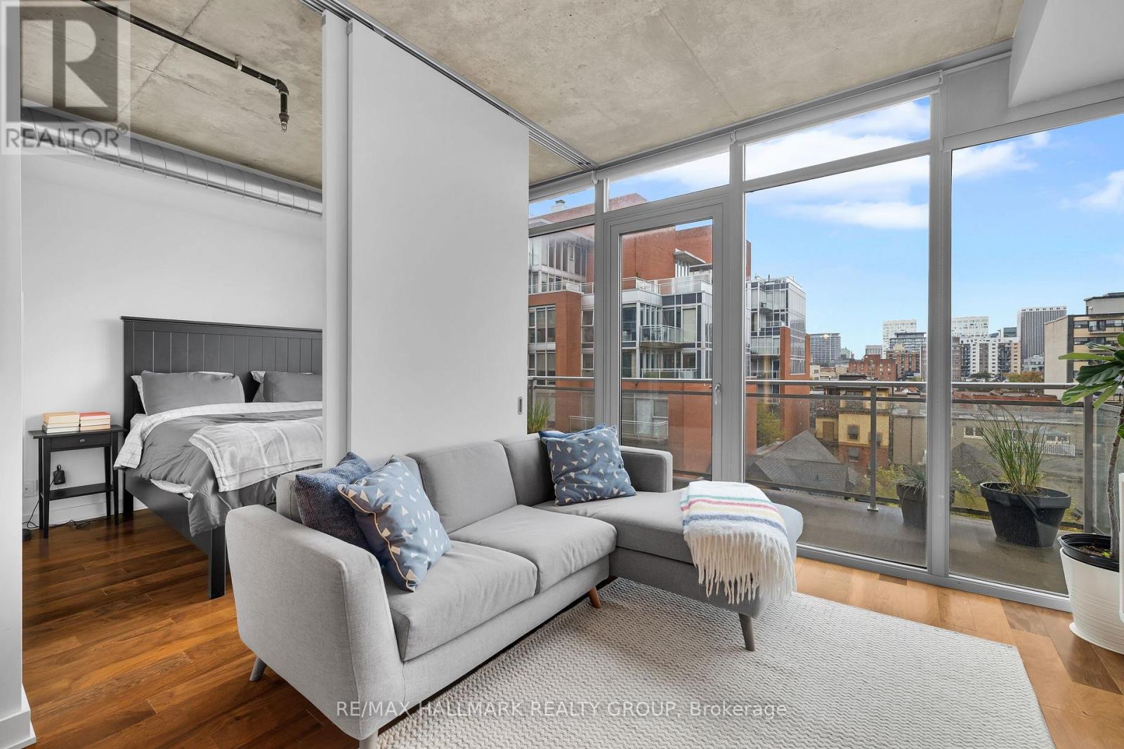 638 - 340 Mcleod Street